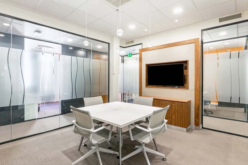 Regus - Quartiere Maghetti - Via Canova 15 - Lugano image 18