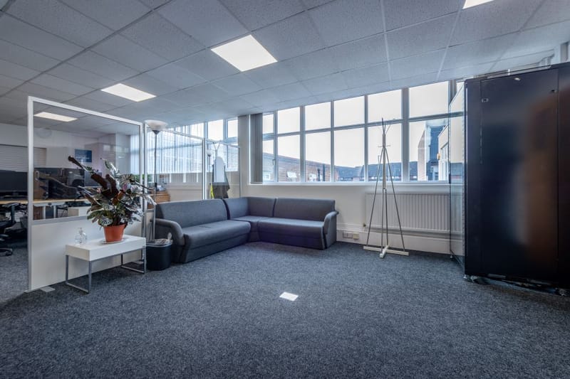 Texcel Developments - London House Business Centre - Thames Road, DA1 - Crayford image 6