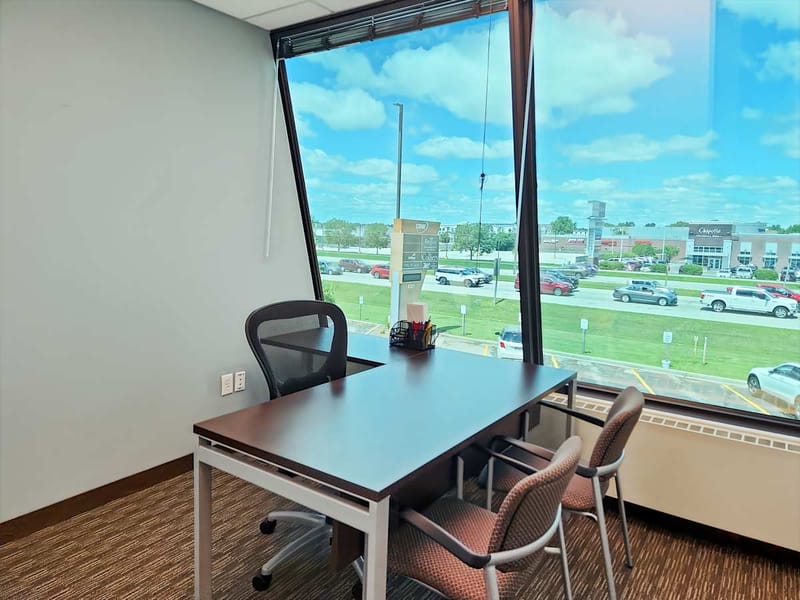Regus - Fox River - W. College Avenue - Appleton - WI image 9