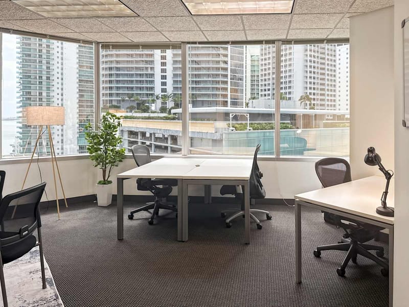 Regus - Brickell Center - 1221 Brickell Avenue - Miami -  FL image 10