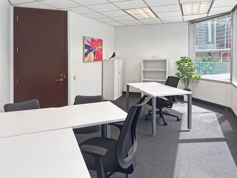 Regus - Brickell Center - 1221 Brickell Avenue - Miami -  FL image 7