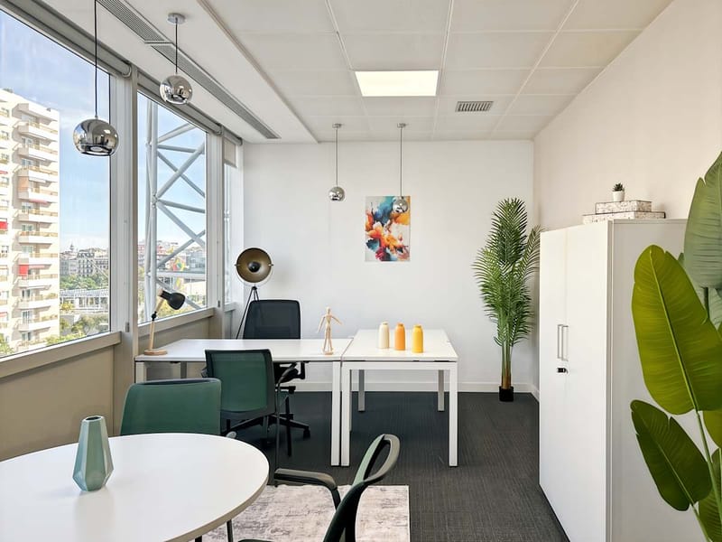 Regus - Sants Barcelona - Carrer Tarragona - Barcelona image 2