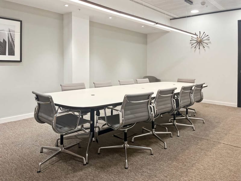 IWG (Spaces) - Deansgate, M3 - Spinningfields - Manchester image 5