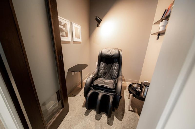 iQ Offices - 222 Queen Street- Ottawa image 7