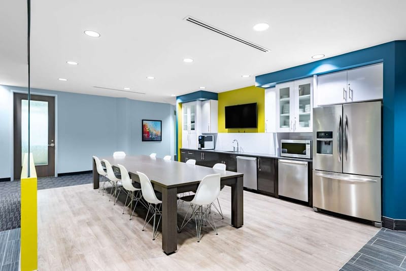 Regus - 2010 Winston Park Drive - Oakville - ON image 6