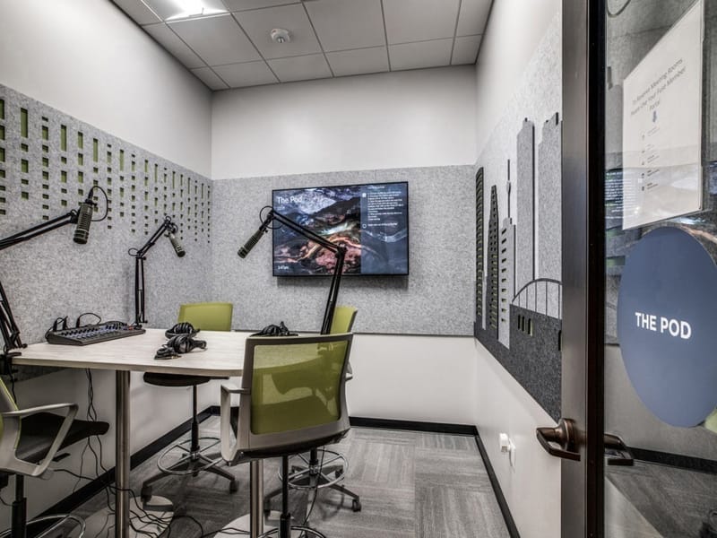 Fuse Workspace - 12848 Queensbury Ln, Houston image 5