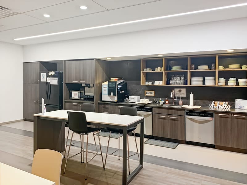 Regus Brentwood - 320 Seven Springs Way - Brentwood - TN image 12