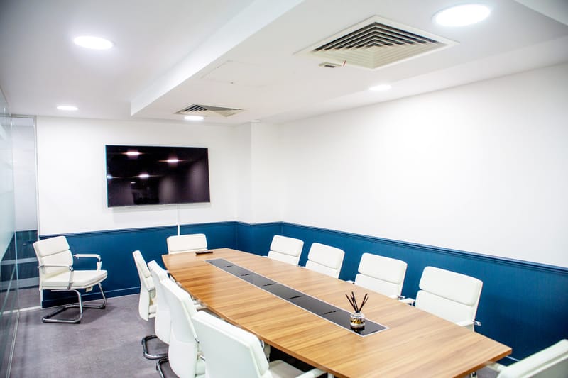 Business Cube Offices (Managed 1,850 sqft) - 2-7 Clerkenwell Green, EC1 - Clerkenwell image 2
