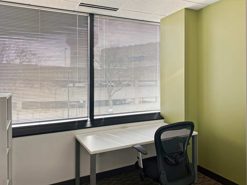 Regus - Illinois Downers Grove Executive Towers West - 1431 Opus Place - Downers Grove - IL image 7