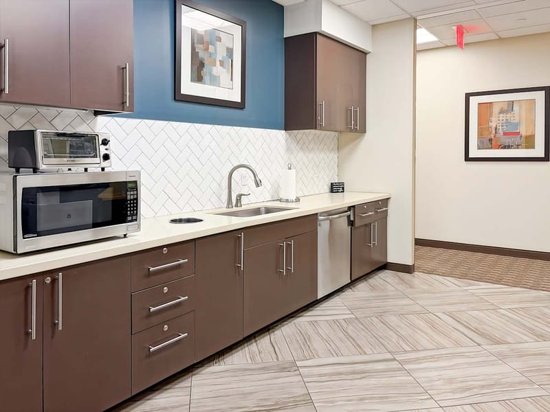 Regus - Lakeview Center Plaza - Ashburn - VA image 14