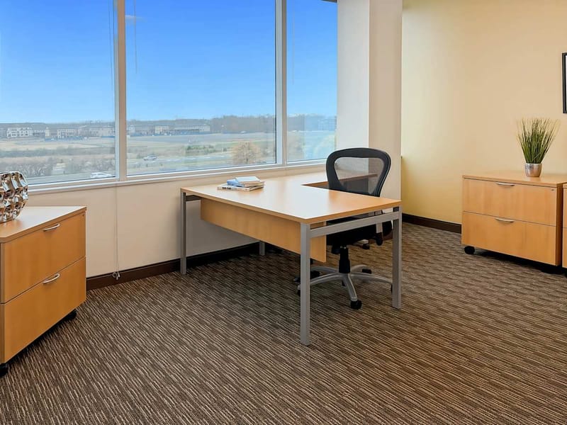 Regus - Lakeview Center Plaza - Ashburn - VA image 8