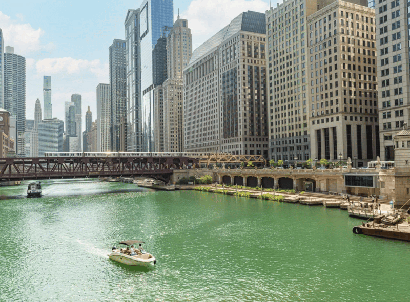 Expansive - 211 W Wacker Dr - Chicago, IL 60606 image 3