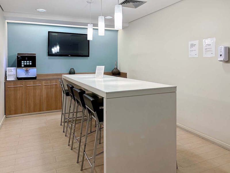 IWG (Regus) - O2 Corporate - 200 Avenida Jose Silva de Azevedo Neto, 22775-056 - Rio de Janeiro image 12