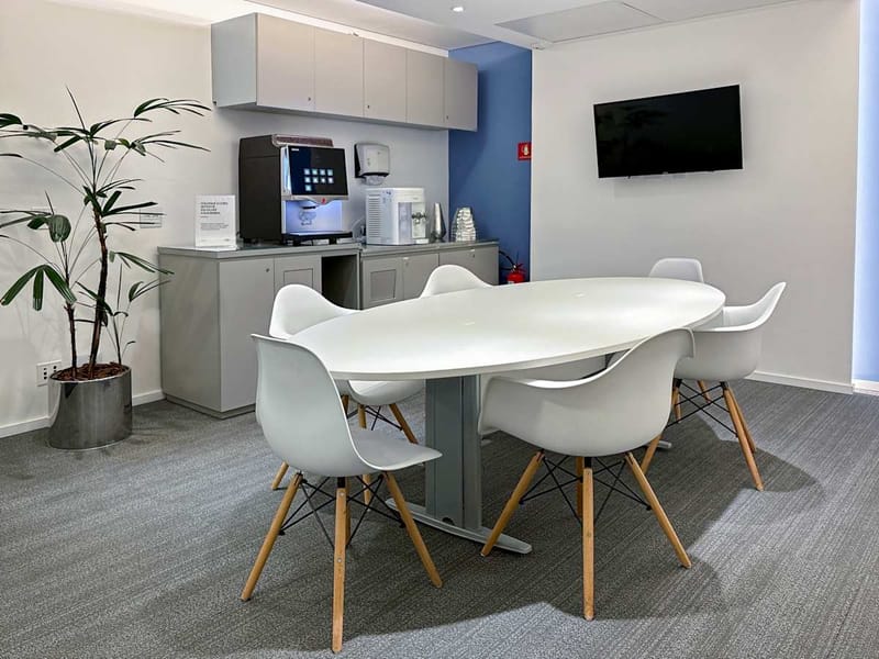 IWG (Regus) - O2 Corporate - 200 Avenida Jose Silva de Azevedo Neto, 22775-056 - Rio de Janeiro image 6