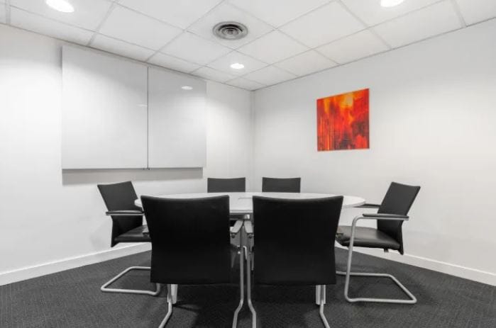 IWG (Regus) - 65 Rue des 3 Fontanot, 92000 - Nanterre image 2