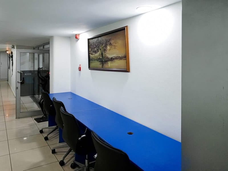 Regus - Mulliner Towers - 39 Alfred Rewane Road - Ikoyi - Lagos image 5