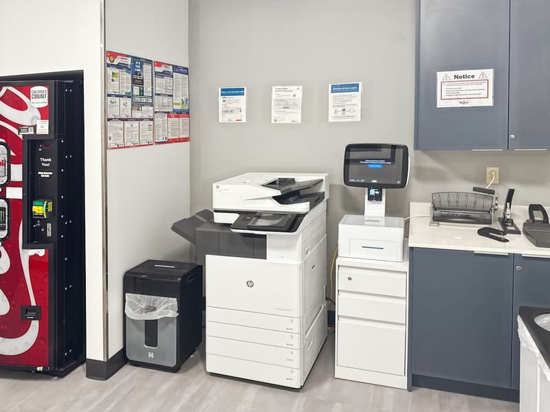 Regus - 5 Centerpointe Dr - Lake Oswego image 14