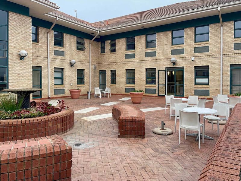Regus - 6 Kikuyu Road - Sunninghill Ext 56 - Johannesburg image 12