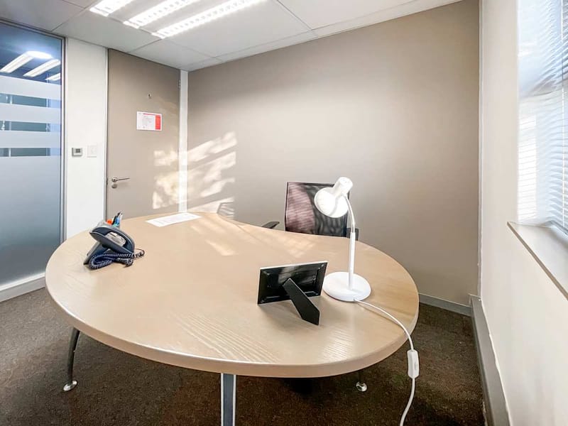Regus - 6 Kikuyu Road - Sunninghill Ext 56 - Johannesburg image 13