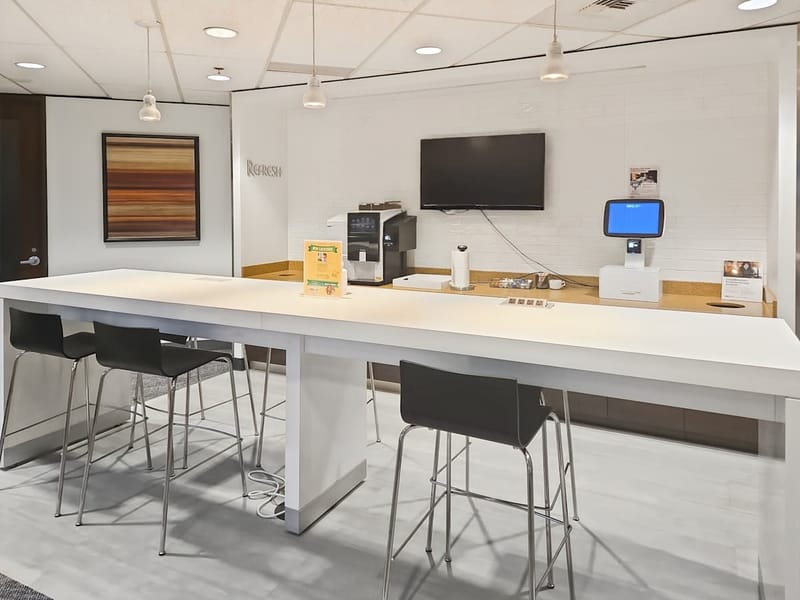Regus - Ridgewood Corporate Square - 11900 N.E. 1st Street - Bellevue - WA image 6