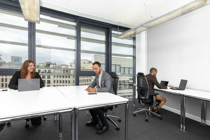 Regus - Koe-Bogen - Koenigsallee 2a - Dusseldorf - Germany image 12