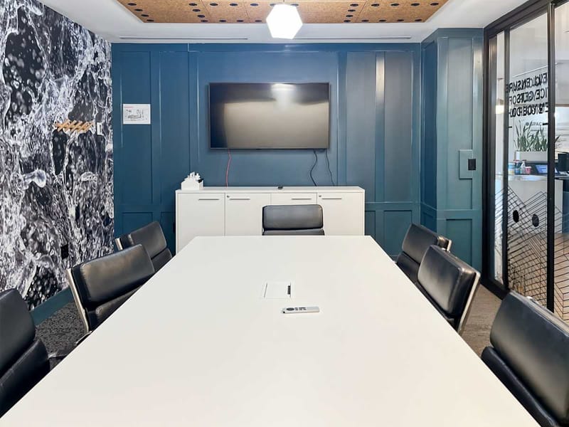 Wework - GRANT PARK - S Michigan Avenue, Chicago - IL image 3