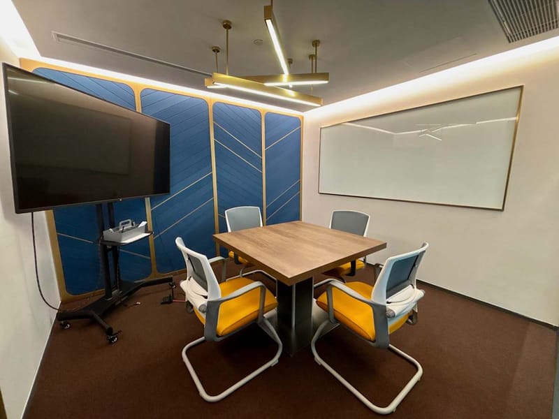 Regus - Grand Century Place - Tower II - Prince Edward Road West - Mongkok - Kowloon - Hong Kong image 10