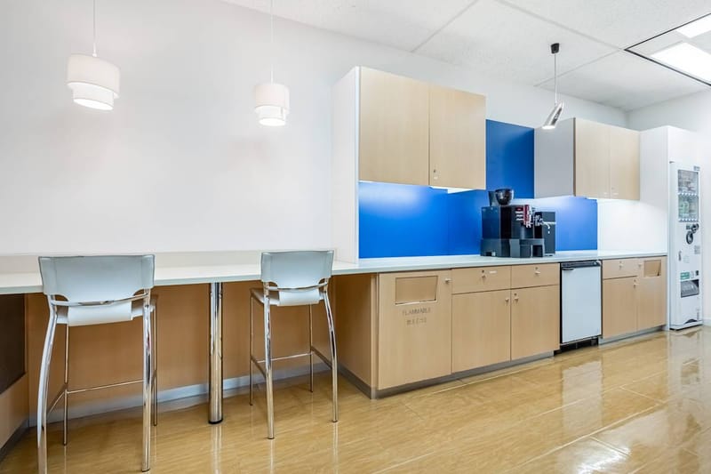 Regus  - Kamiyacho MT Building - Tokyo image 6