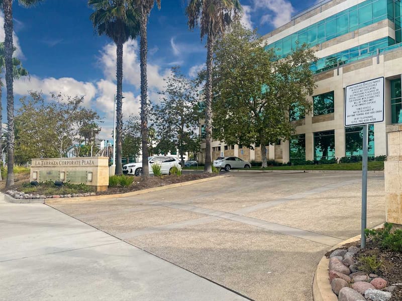 Regus - La Terraza Blvd - Escondido - CA image 12
