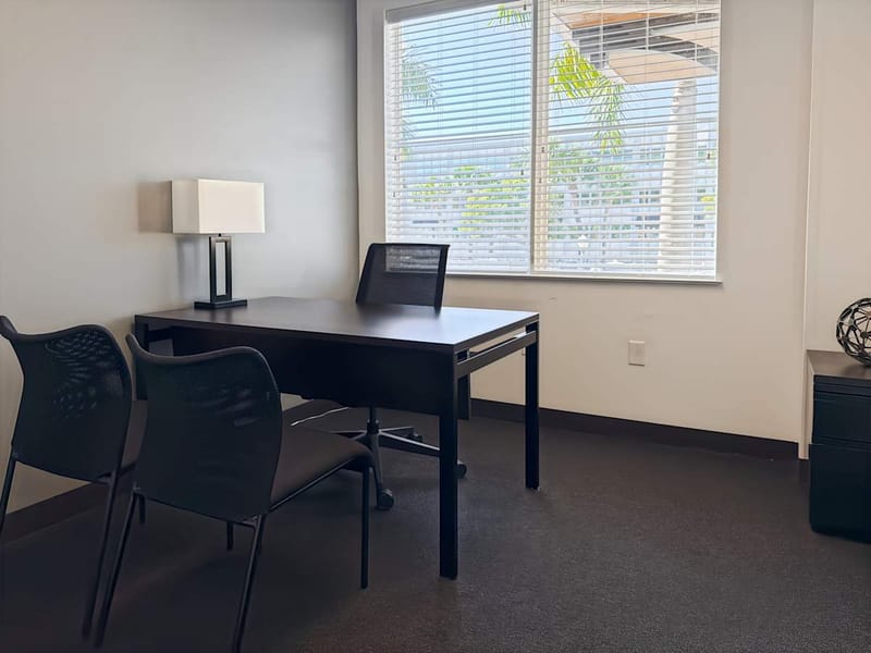 Regus - Renaissance Financial - 130 South Indian River Drive - Fort Pierce - FL image 4