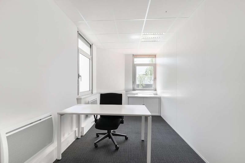Regus - Orly Orlytech - Building 516 - 1 allée du commandant Mouchotte - Orly image 7