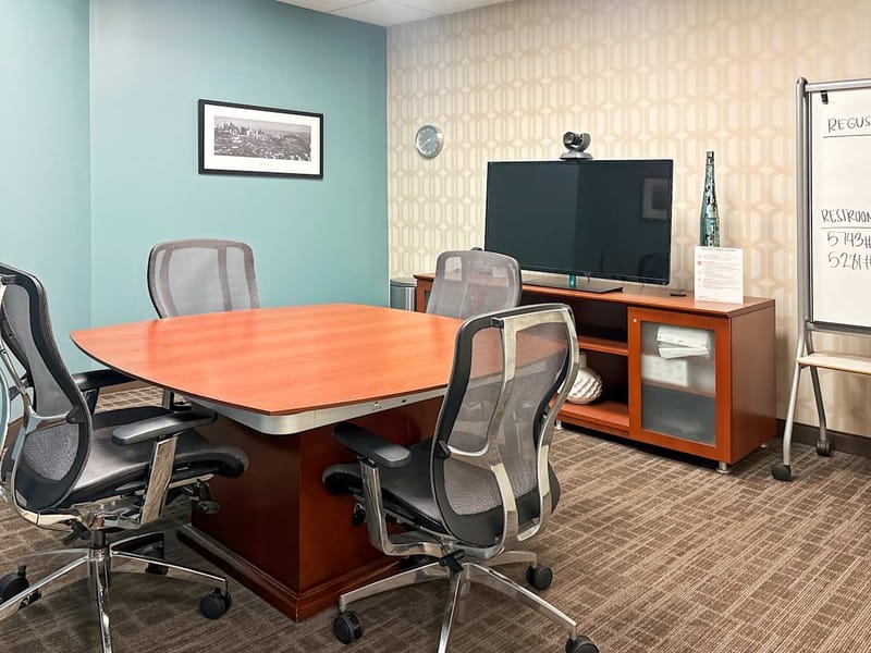 Regus - Centerpointe - 6 Centerpointe Drive - La Palma - CA image 17