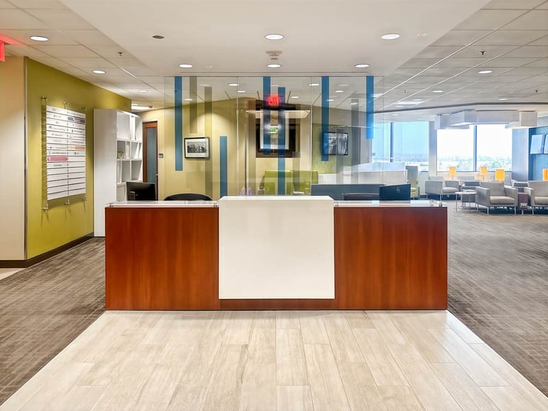 Regus - Centerpointe - 6 Centerpointe Drive - La Palma - CA image 23