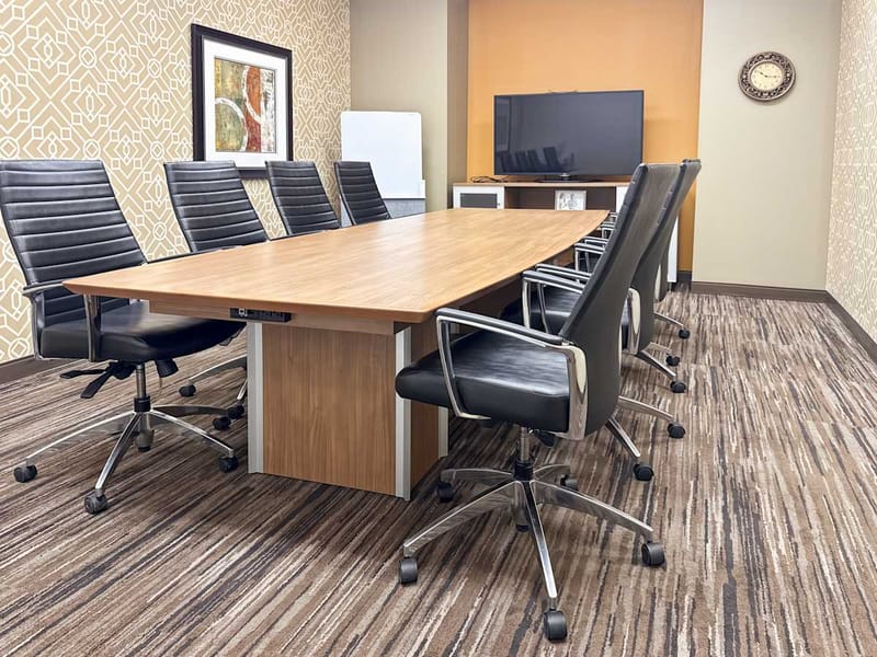 Regus - Crowfoot Centre - 600 Crowfoot Crescent N.W. - Calgary - AB image 3