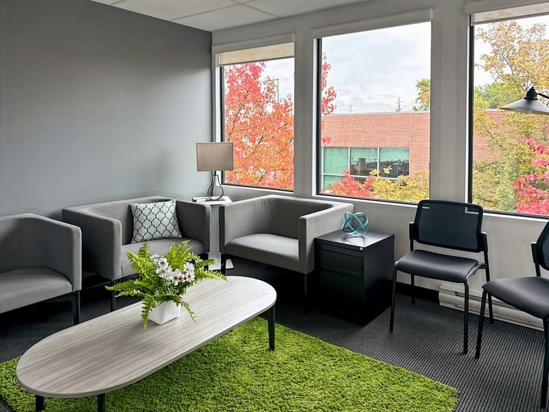Regus - 22420 Dewdney Trunk Rd - Maple Ridge, British Columbia image 4