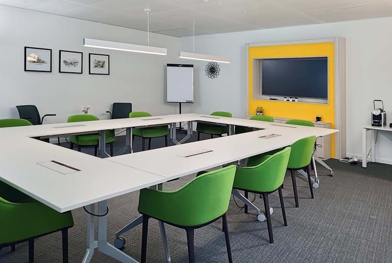 Regus - Kirchberg City Centre - Eolis Square - 26-28 Rue Edward Steichen - Luxembourg image 9