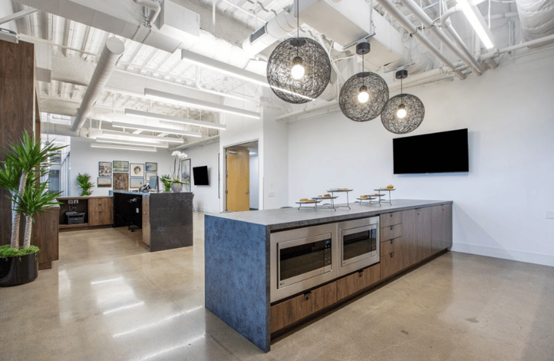 Premier Workspaces - MB2 - Manhattan Beach - CA - 1230 Rosecrans Ave image 5