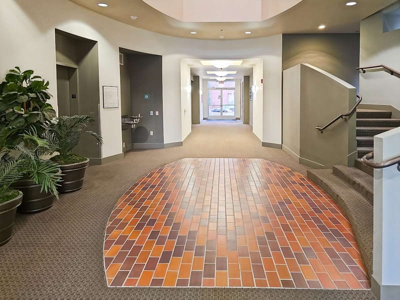 Regus - 8215 SW Tualatin-Sherwood Road - Tualatin - OR image 9