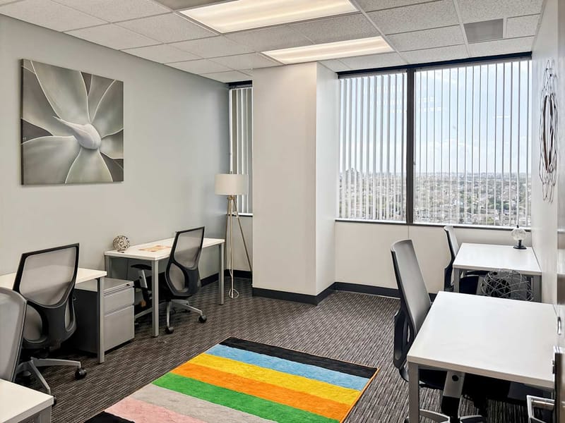 Regus - Topa Financial Center - 300 East Esplanade Drive - Oxnard - CA image 11