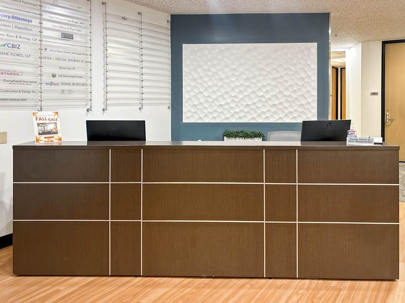 Regus - Topa Financial Center - 300 East Esplanade Drive - Oxnard - CA image 8