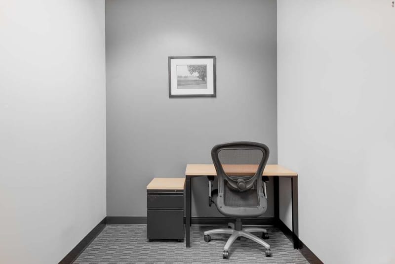 Regus - 101 W Big Beaver Rd - Troy, MI image 9