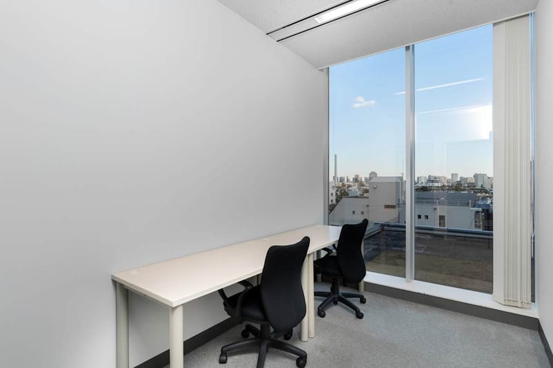 Regus - Shibuya Glass City - Glass City Shibuya - 16-28 Nampeidai - Shibuya-ku - Tokyo image 9