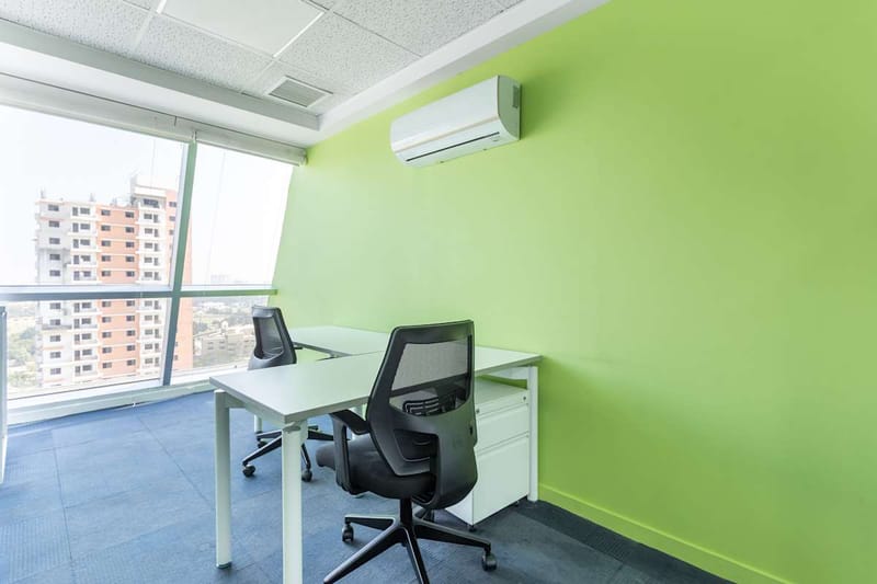 Regus - Karachi, Financial District 2 - BRR Towers - I.I Chundrigar Road - Karachi image 4