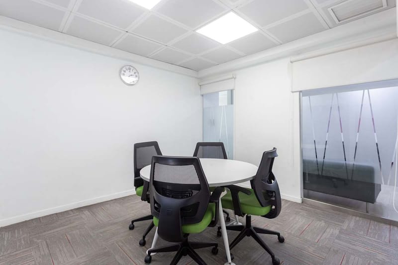 Regus - Karachi, Financial District 2 - BRR Towers - I.I Chundrigar Road - Karachi image 6
