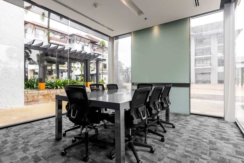 Regus - Royal Phuket Marina Business Centre - Thepkasattri Road - Muang District -  Phuket image 3