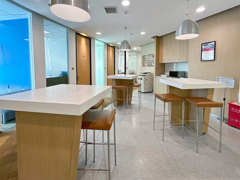 Regus - HNA Poly Plaza - 235 Minsheng Road - Yuzhong District - Chongqing image 7