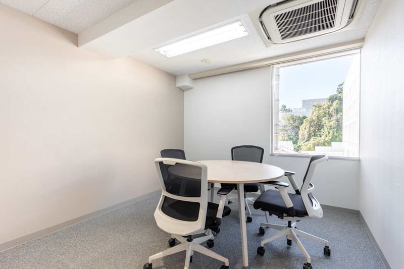 Regus - Hiroo - Taisei Koki Building - 5-4-12 Hiroo Shibuya-ku - Minato-Ku - Tokyo image 3