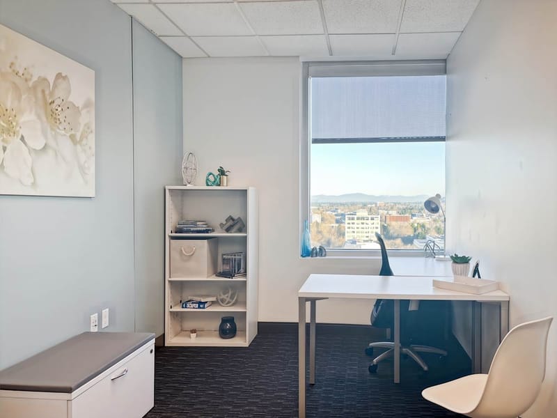 Regus - Liberty Centre - 650 N. E. Holladay Street - Portland - OR image 4