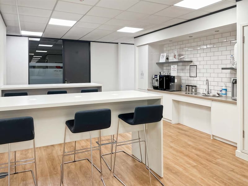 IWG (Regus) - Merchants Court - Derby Square - 2-12 Lord Street, L2 - Liverpool image 6