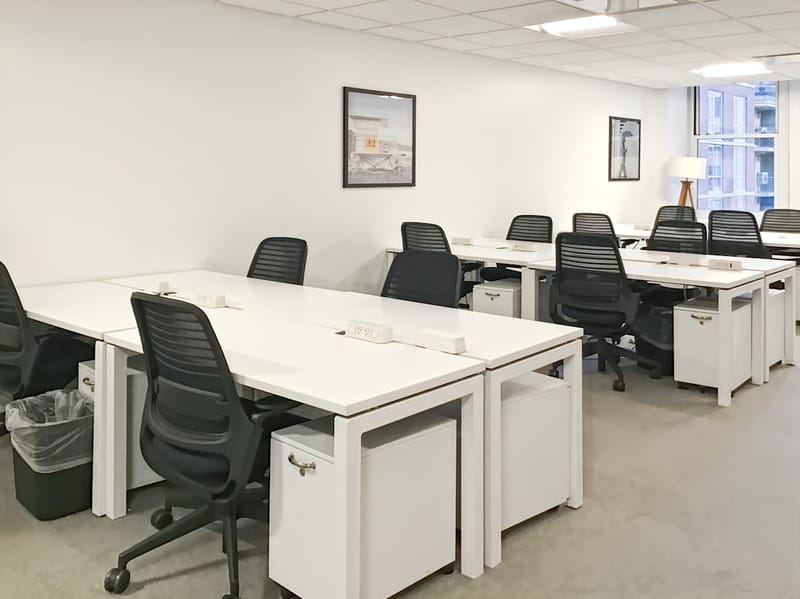 IWG (Regus) - 31 Penn Plaza - 132 West 31st Street, 10001 - Midtown South - NY image 8
